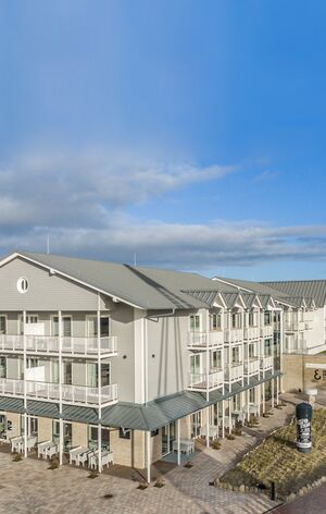 /assets/images/0/Easy-Living-Hotel-List-2_bear-hxq35hwjh2xt8hd.jpg