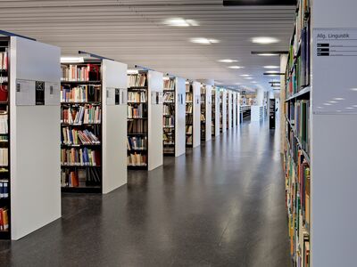 /assets/images/1/Uni_Salzburg_20120519OK_ZRS_0077_2-cf4a72b3.jpg