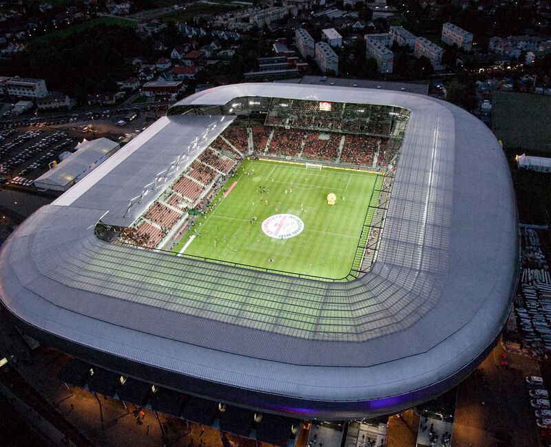 assets/images/6/Woertherseestadion_Klagenfurt_13_2-00400ff5.jpg