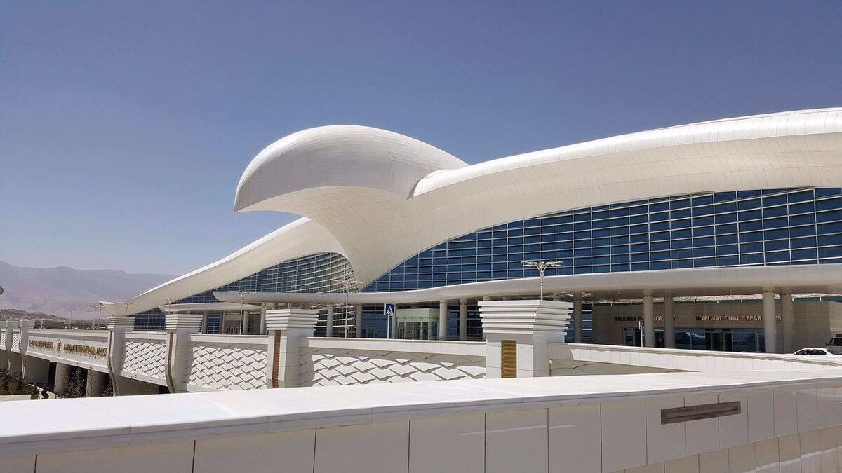 /assets/images/9/FlughafenAshgabat02-5aydar0w3sq6yaw.jpg