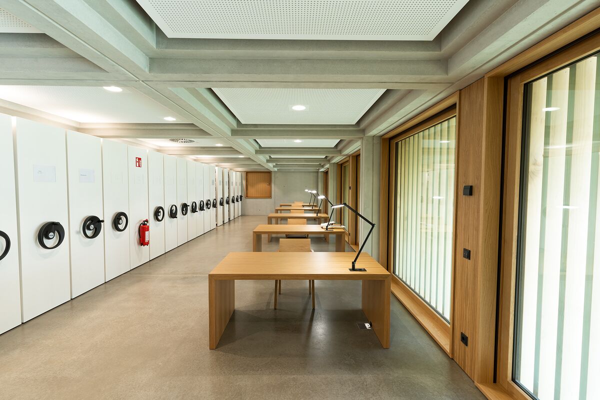 /assets/images/e/Landeskirchenamt_Kloster-Loccum_1-1nxrat3gyw87maj.jpg