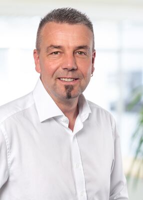 Dietrich, Michael
