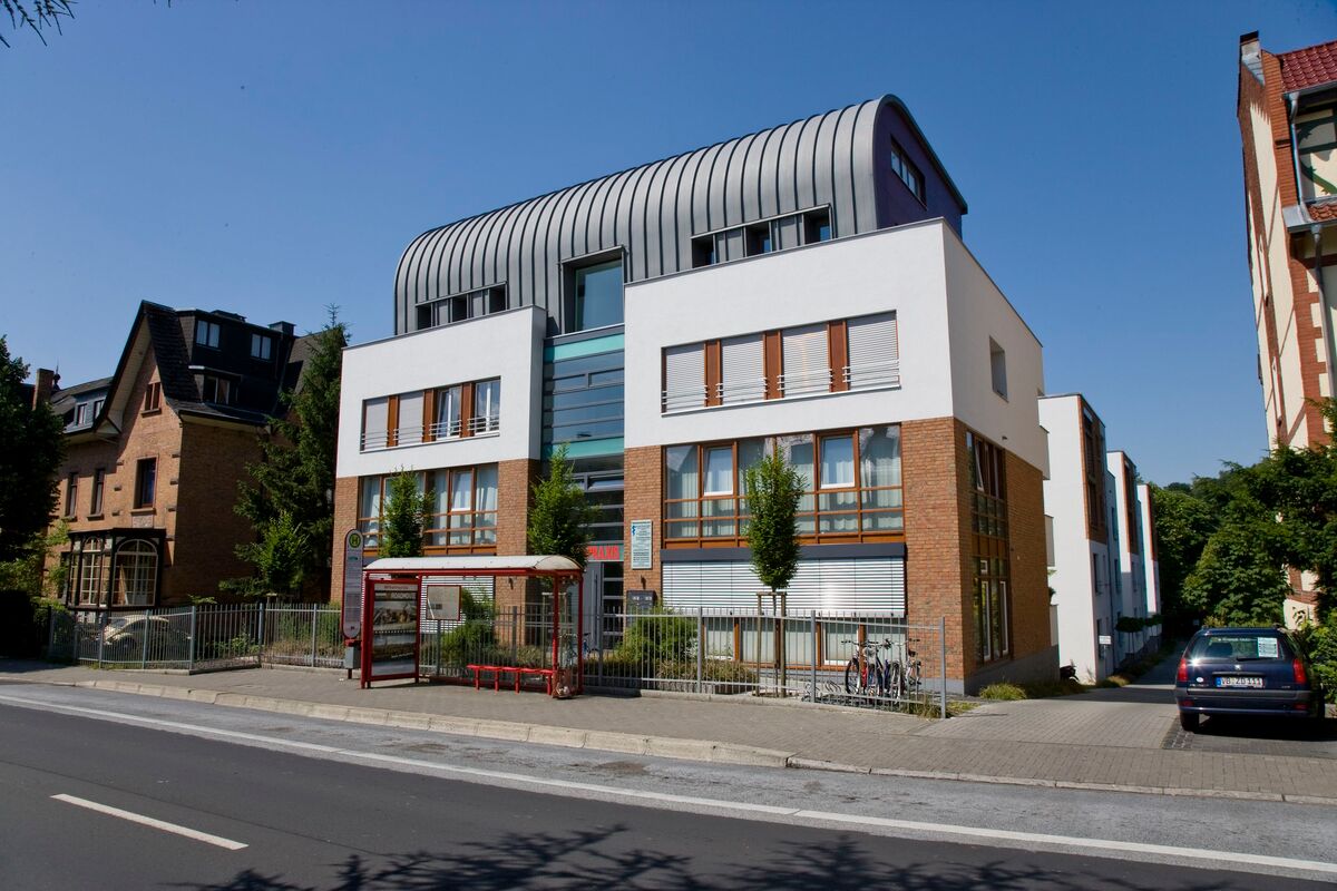 /assets/images/h/Wohn-Geschaeftsgebaeude_Marburg-vgbvw3kqyajdq1n.jpg