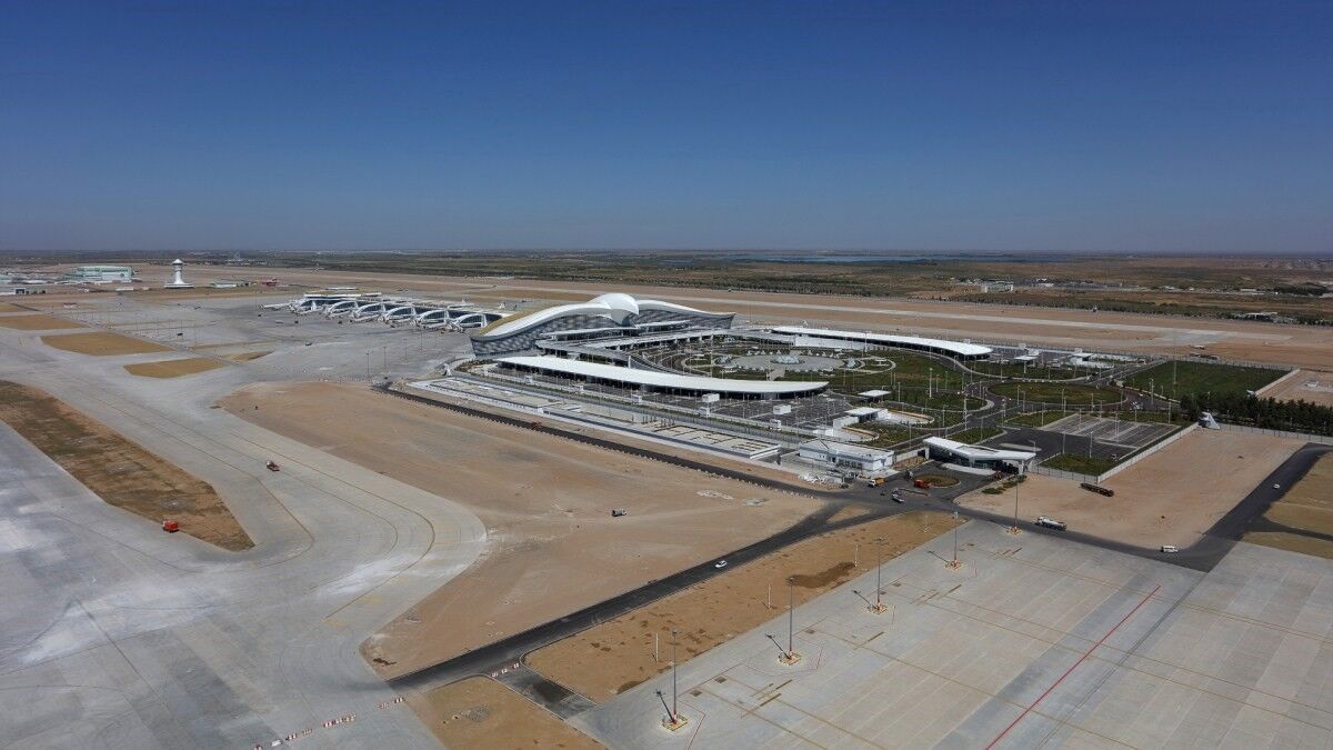 /assets/images/r/FlughafenAshgabat04-kzhrrdn2v2240mz.jpg