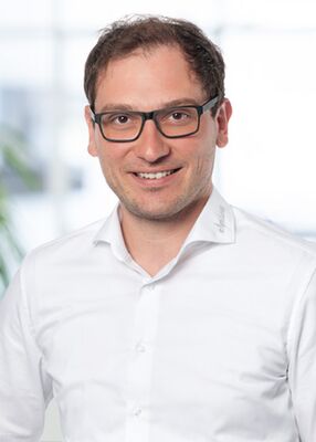 /assets/images/z/Bild_Hauer-Josef_286x400px-ewh3a0kvb09f298.jpg