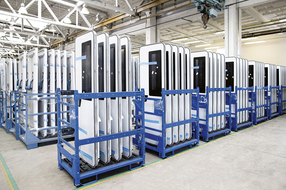 /files/dateien/bilder/Zambelli_Caravaning/Zambelli-Caravan_T%C3%BCren-Produktion.jpg