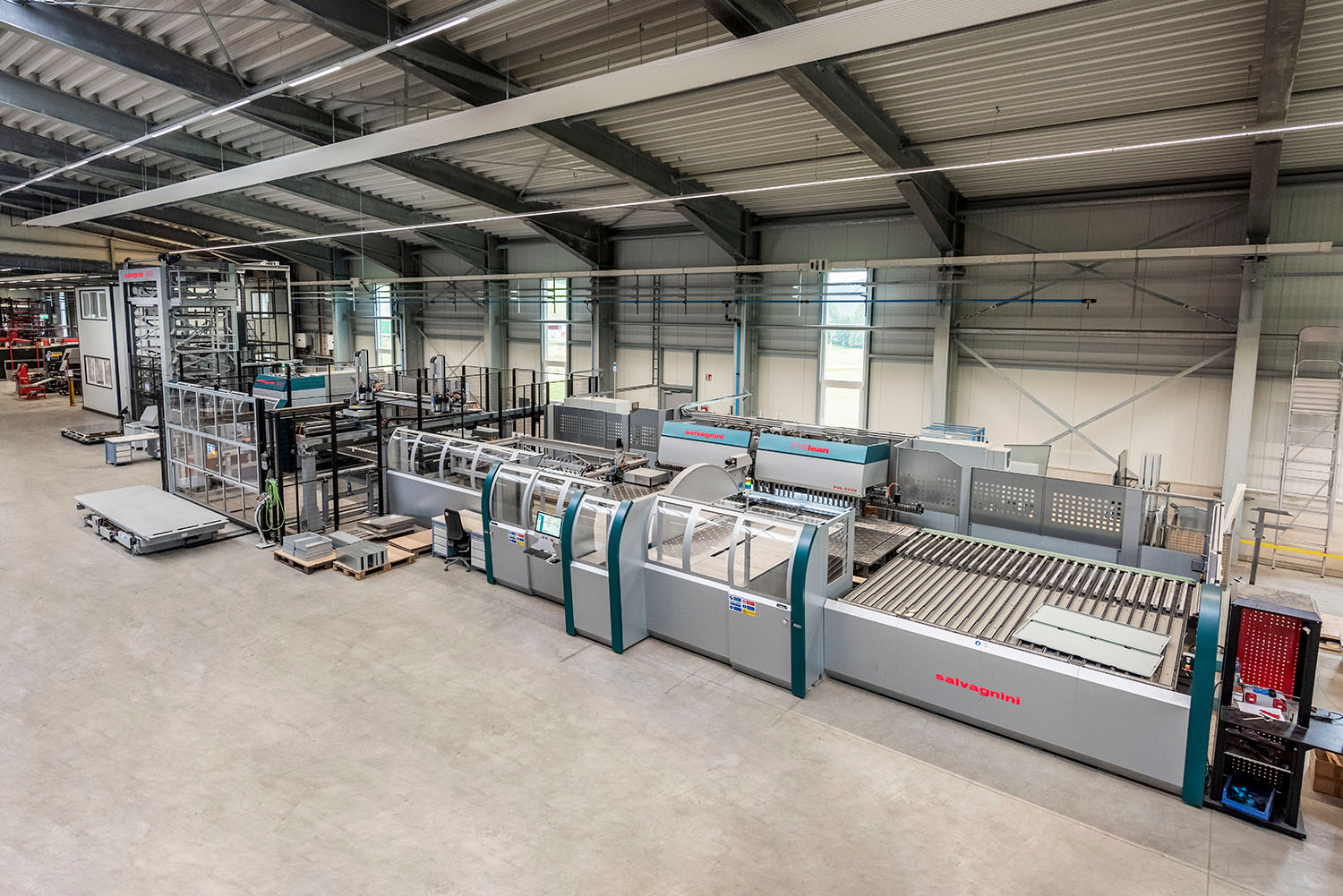 /files/dateien/bilder/Zambelli_Industrielle-Metallbearbeitung/headerbilder/_N8D2541-HDR_3.jpg